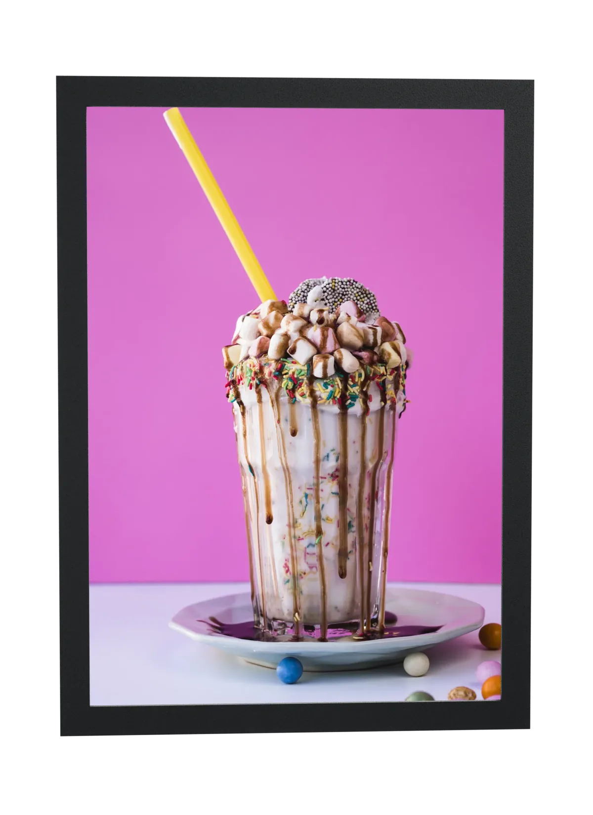 Milkshake decorado com calda
