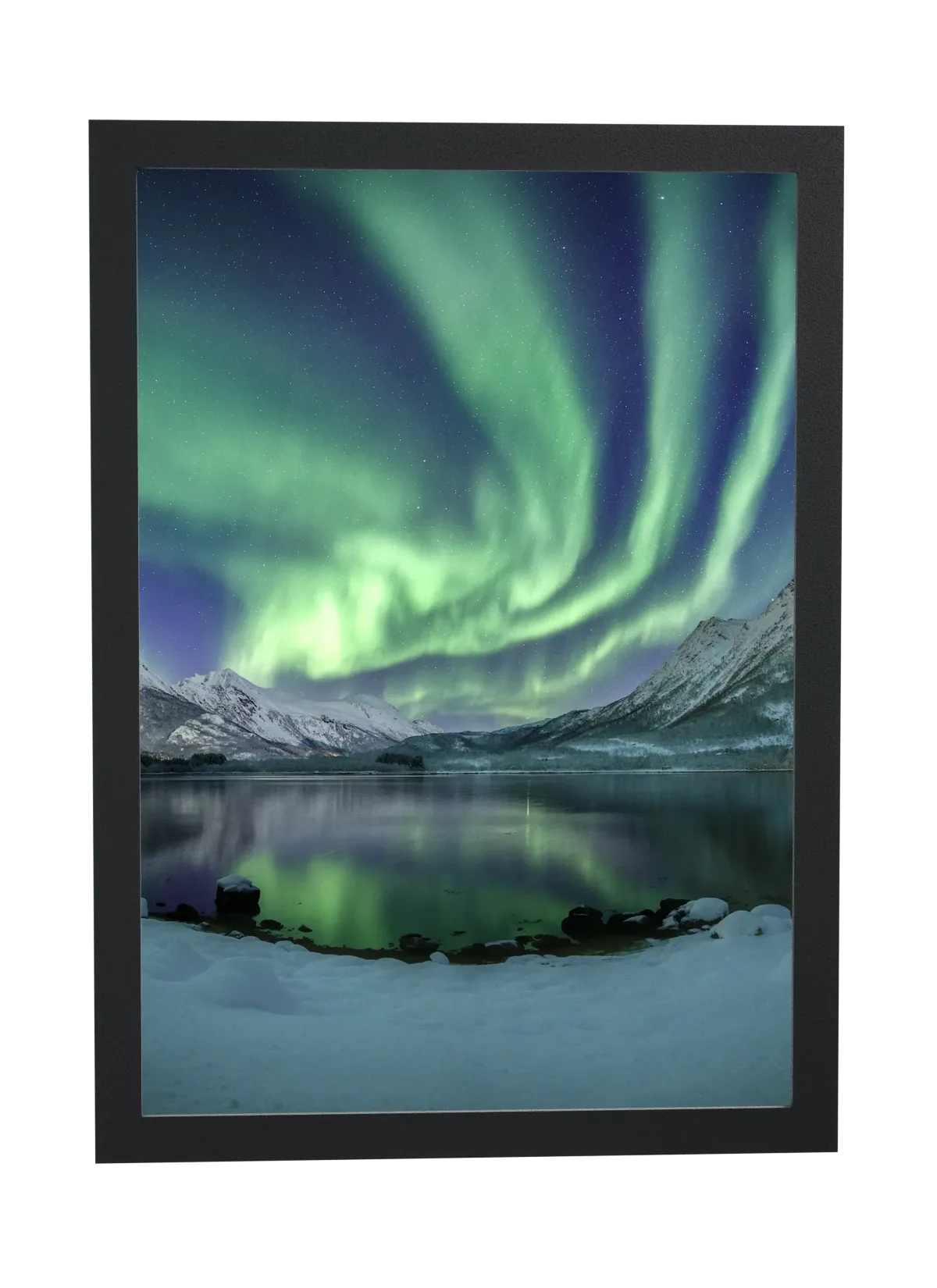 Aurora boreal sobre lago congelado