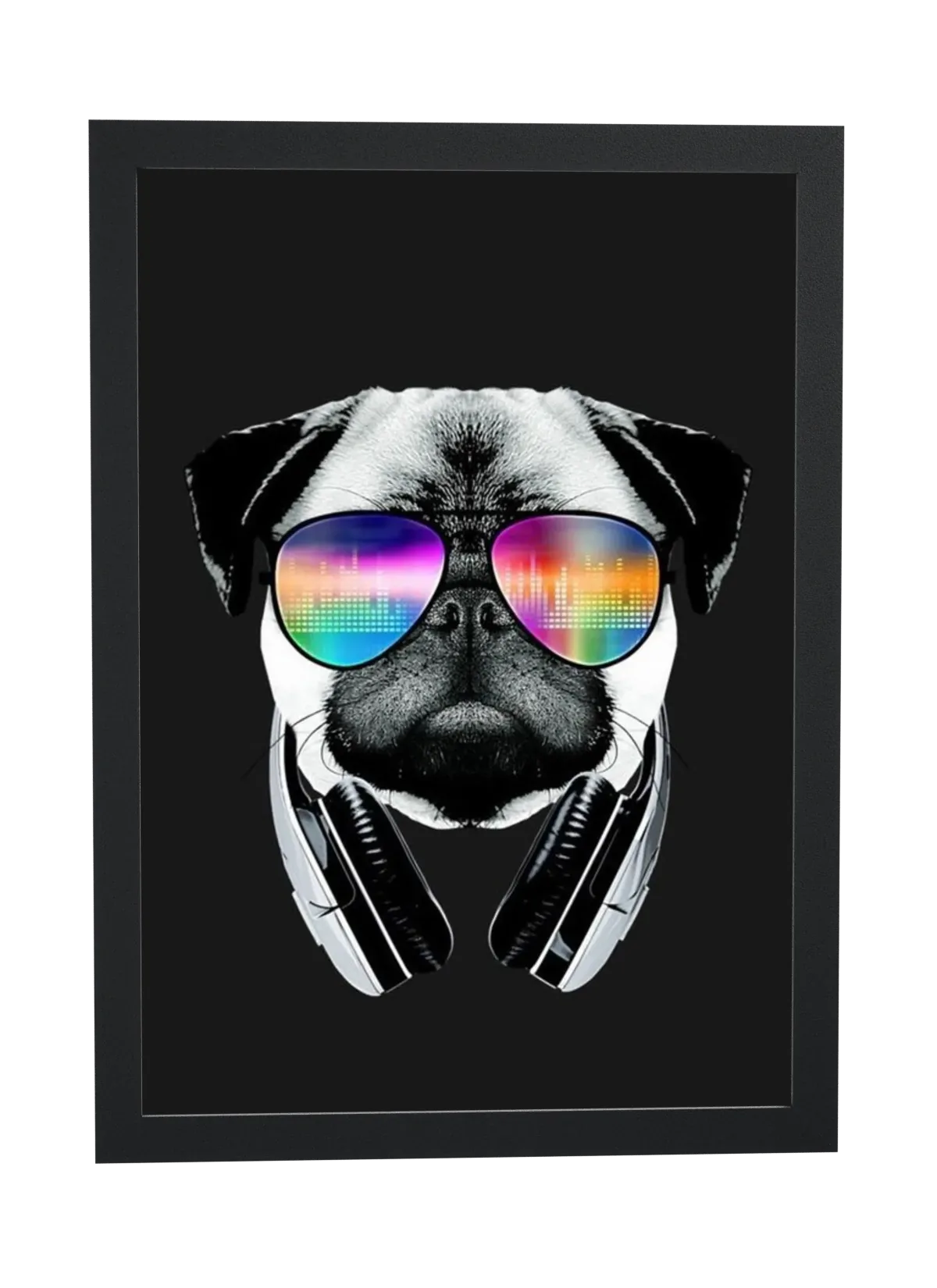 Pug DJ de óculos coloridos