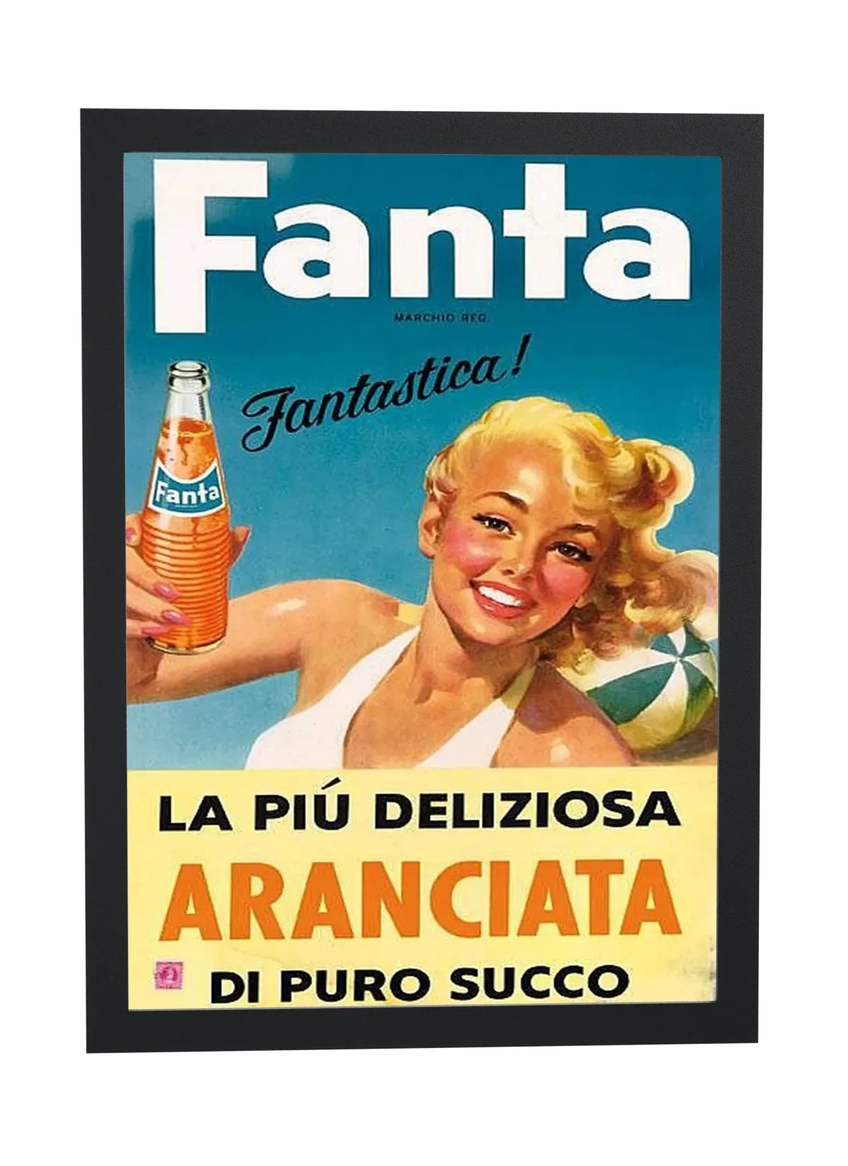 Pin-up com garrafa de Fanta