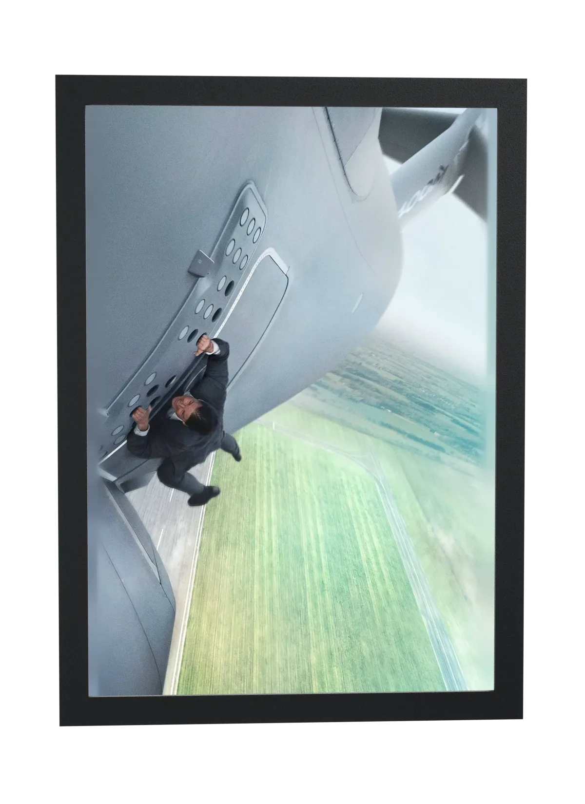 Missão Impossível Nação Secreta (2015): pendurado no avião