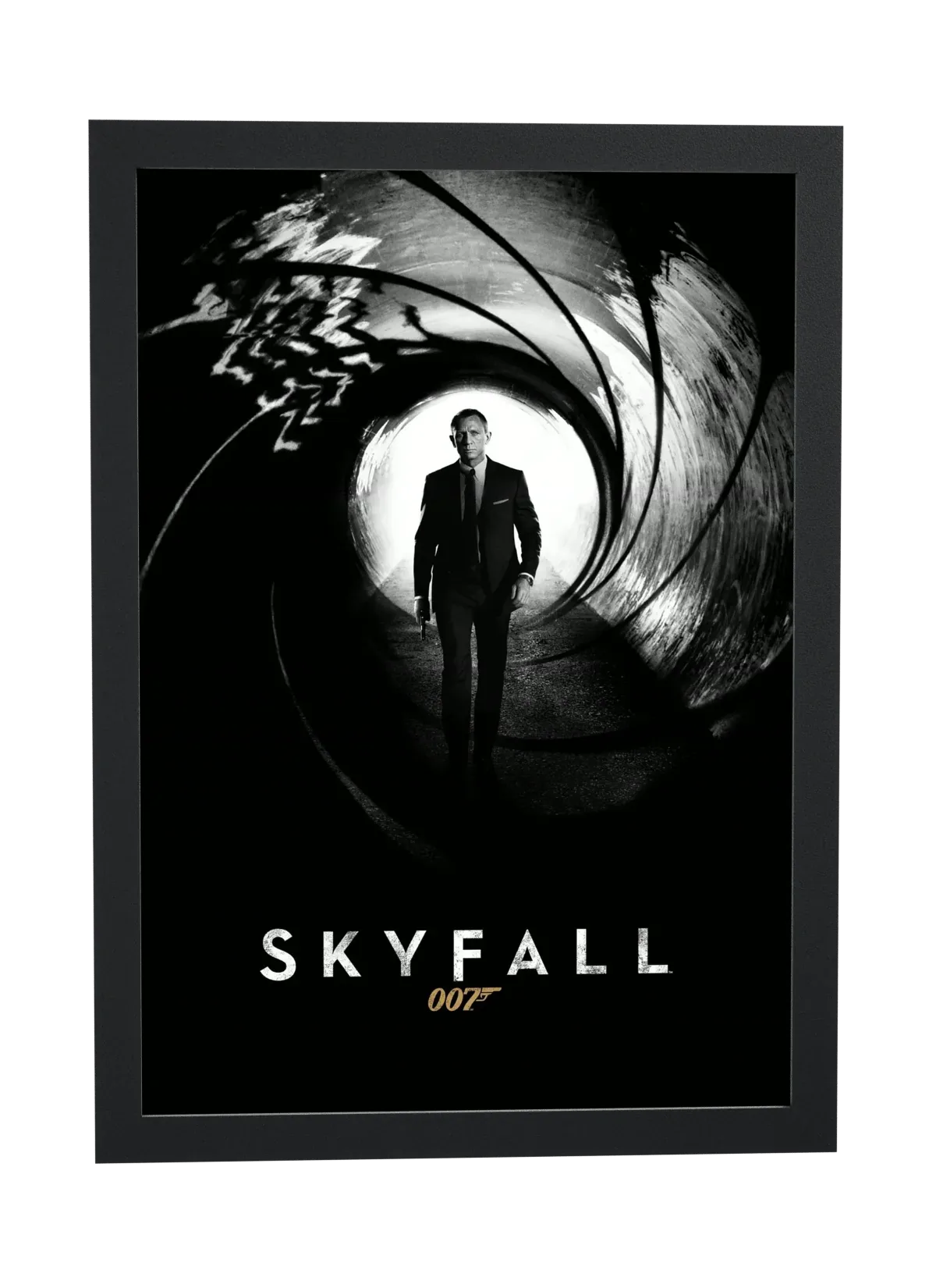 007 Operação Skyfall (2012): silhueta no cano da arma
