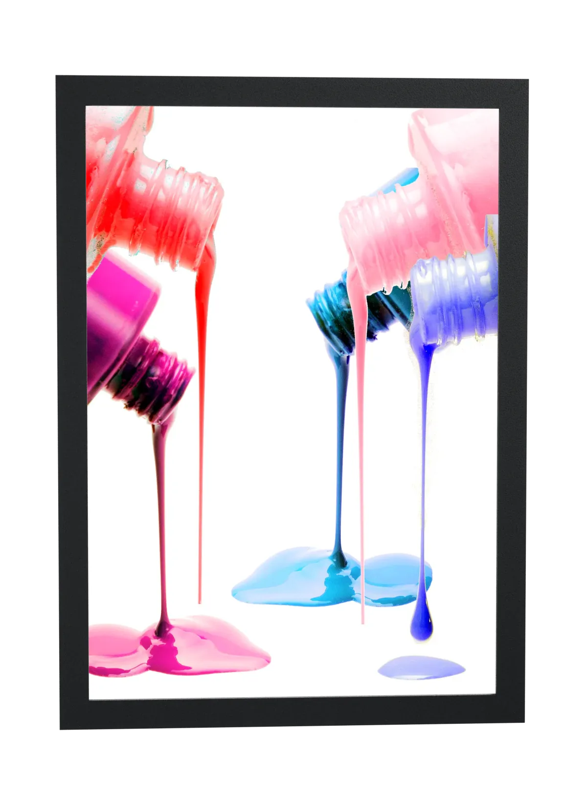 Esmaltes coloridos escorrendo