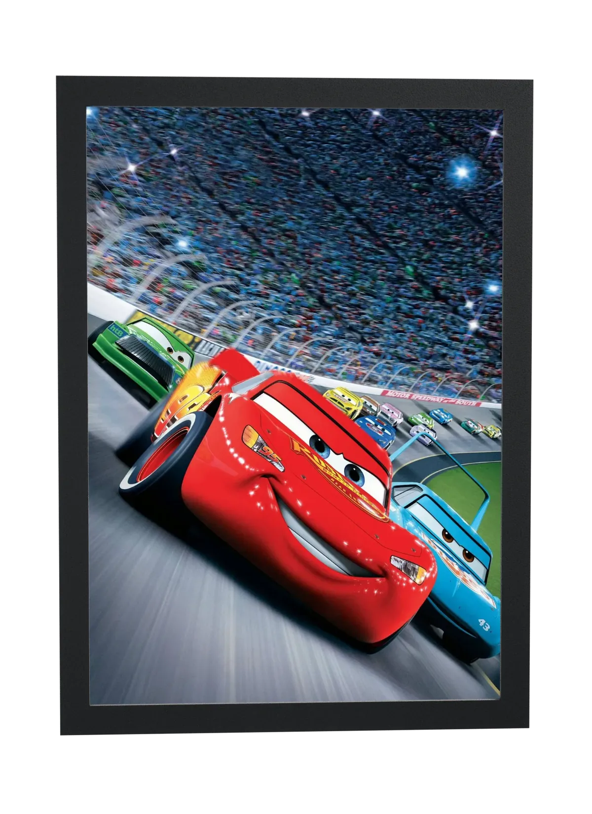 Carros (2006): Relâmpago McQueen na pista